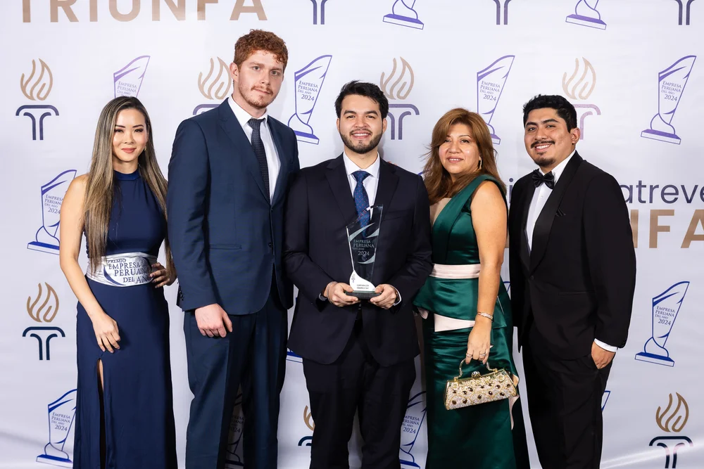 Vendrich en ceremonia de premiación Empresa Peruana del Año 2024